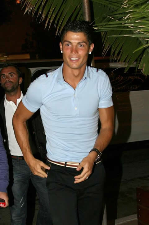 Cristiano Ronaldo fashion in a blue t-shirt