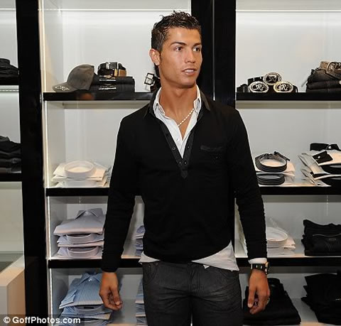 Cristiano Ronaldo fashion on CR7 store, with black shirt