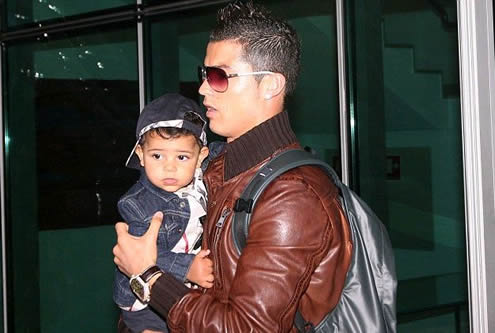 Ronaldo   Girlfriend on Cristiano Ronaldo Son     Cristiano Ronaldo Jr