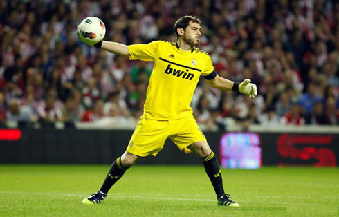Real Madrid goalkeeper, Iker Casillas, making a pass with his right hand in 2012