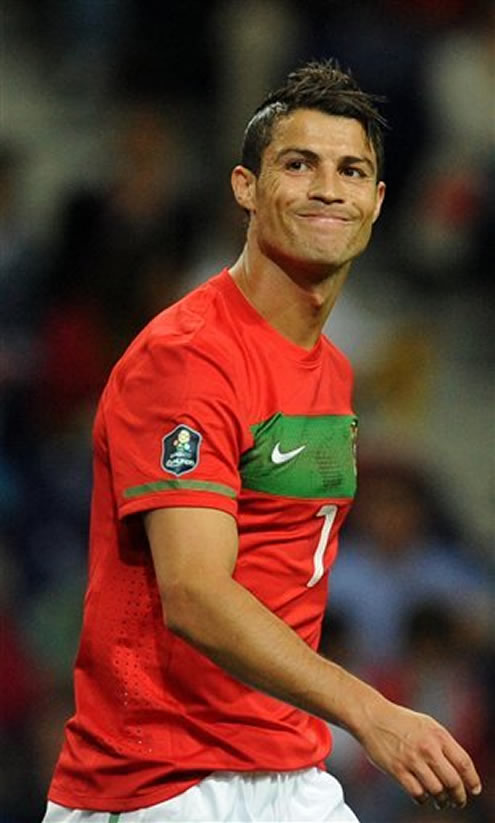 Cristiano Ronaldo makes a funny face in Portugal vs Iceland, for the EURO 2012 Qualifiers
