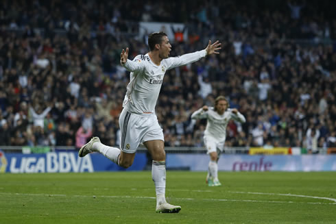 Cristiano Ronaldo running across the Santiago Bernabéu to celebrate his goal