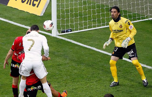 Cristiano Ronaldo header and goal in Real Madrid 4-1 Mallorca, in La Liga 2012