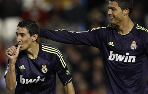 Cristiano Ronaldo greeting and congratulating Angel di María for his goal in Real Madrid 2013