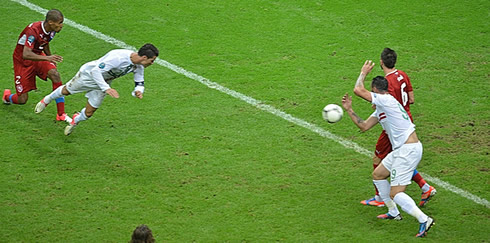 Cristiano Ronaldo decisive goal against the Czech Republic, as he anticipates and heads the ball in the perfect way, at the EURO 2012