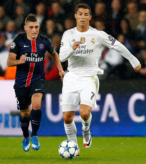 Cristiano Ronaldo outrunning Marco Verrati in PSG 0-0 Real Madrid, in 2015