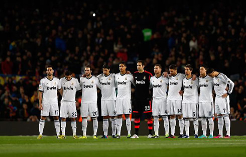 Real Madrid paying their respect to the former Catalunya football director, in the Barça vs Real Madrid Clasico in the Camp Nou, in 2013