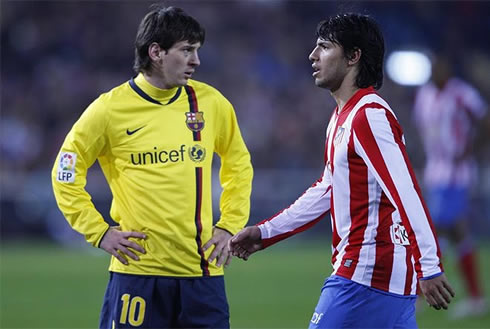 Lionel Messi and Sergio Aguero in a Barcelona vs Atletico Madrid match