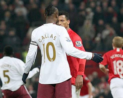 Nani fighting with Gallas in Arsenal vs Manchester United