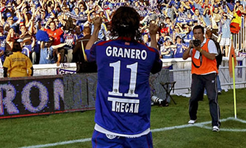 Esteban Granero celebrating with Getafe fans in the crowd, in 2007-2008