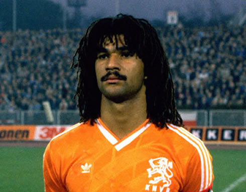 Ruud Gullit lining up before a game for the Netherlands/Holland National Team