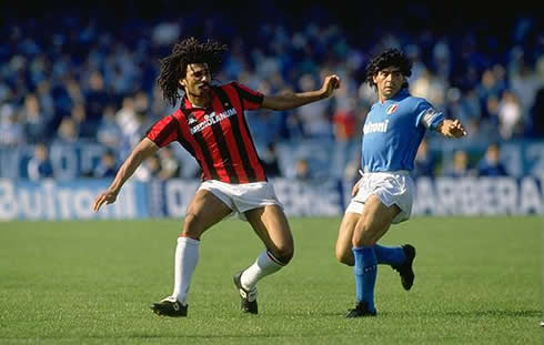 Ruud Gullit vs Diego Armando Maradona, in a game between AC Milan and Napoli