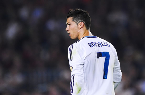 Ronaldo  Haircut 2012 on Ronaldo New Look And Fashion Haircut Style  In Real Madrid 2012 2013