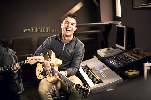 Cristiano Ronaldo playing the guitar and singing in the new Nike ad campaign in 2012-2013