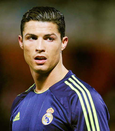 Cristiano Ronaldo new haircut and hairstyle, in Real Madrid 2013