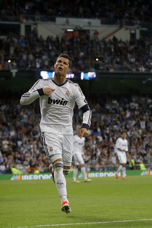 Cristiano Ronaldo claiming the credits for his goal and pointing to himself in the celebration against Malaga, in 2013