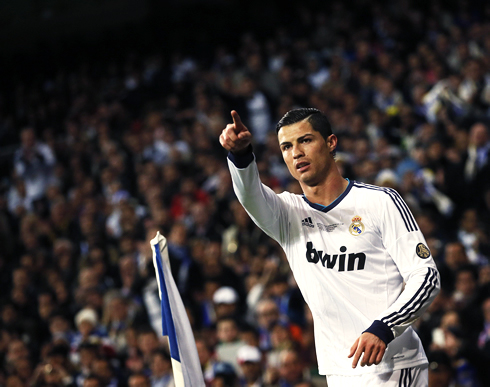 Cristiano Ronaldo, Real Madrid leader and flagship for the future