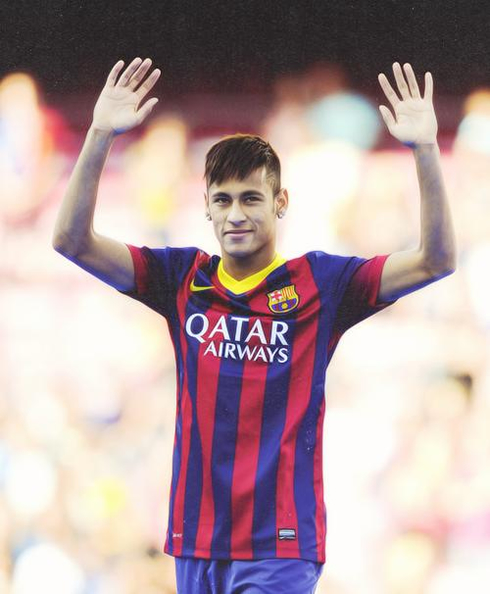 Neymar first pictures with the new Barcelona jersey for 2013-2014