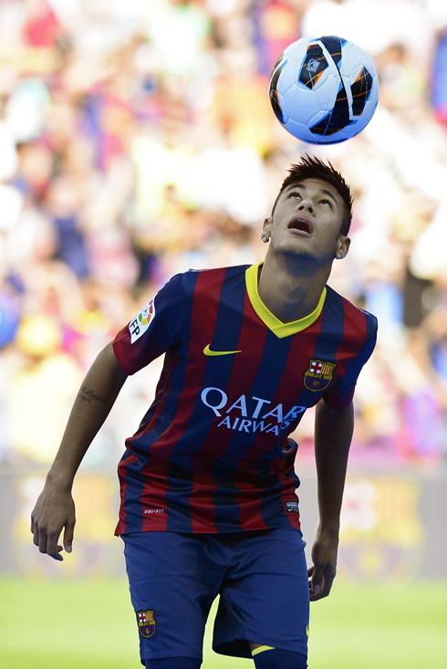 Neymar showboat, when he was presented as a Barcelona player, in June 2013
