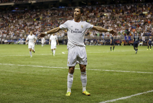 Cristiano Ronaldo, bull fighter goal celebration, Real Madrid 2013-2014