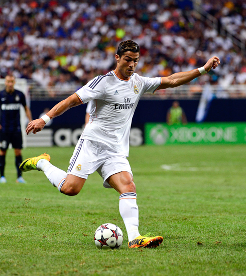 Cristiano Ronaldo in action for Real Madrid, in 2013-2014