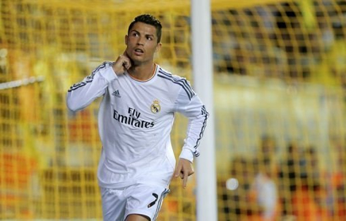 Cristiano Ronaldo reaction after scoring against Villarreal, by playing deft