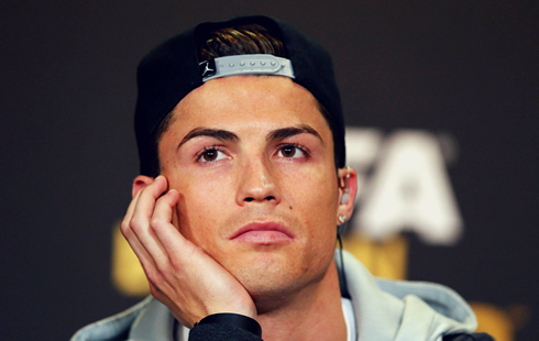 Cristiano Ronaldo at the press conference of the FIFA Ballon d'Or 2013, photo 3