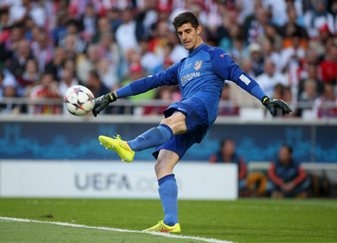 Thibaut Courtois in Atletico Madrid vs Real Madrid