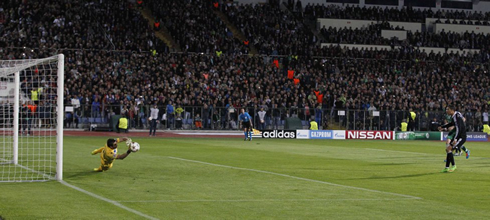 Cristiano Ronaldo missing a penalty-kick in Ludogorets vs Real Madrid
