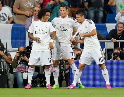 Marcelo, Cristiano Ronaldo and James Rodríguez dancing and celebrating Real Madrid goal like true stars