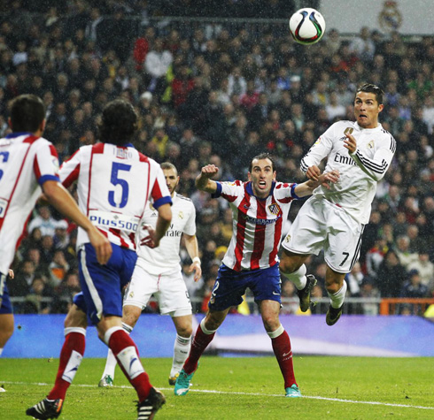 Cristiano Ronaldo header in Real Madrid 2-2 Atletico Madrid
