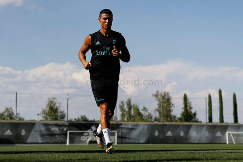Cristiano Ronaldo back in training in 2017