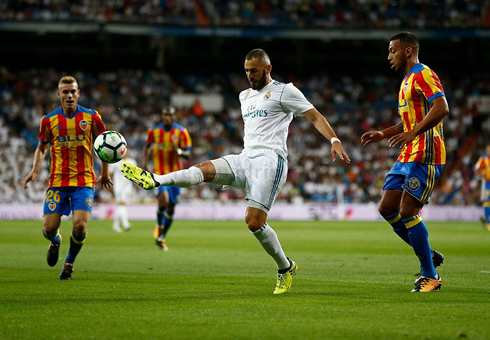 Karim Benzema in Real Madrid 2-2 Valencia