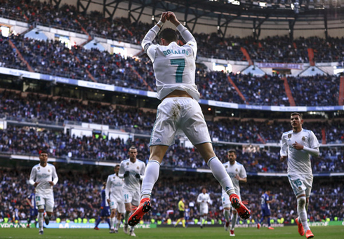Cristiano Ronaldo trademark goal celebration at the Bernabéu in 2018