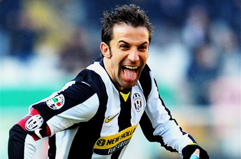 cristiano-ronaldo-413-alessandro-del-piero-smiling-after-scoring-a-goal-for-juventus.jpg