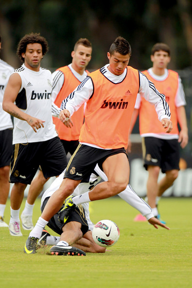 Cristiano Ronaldo dribbling a teammate while training in UCLA facilities