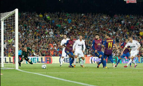 Benzema goal vs Barcelona