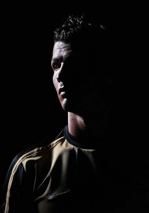 Cristiano Ronaldo in Castrol Edge: Tested to the limit documentary photo/picture 9
