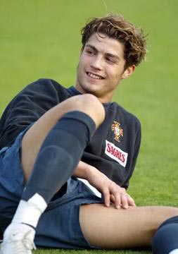 Cristiano Ronaldo first horrible hairstyle brown hair
