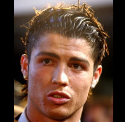 Cristiano Ronaldo hairstyle in the first years at manchester united, in 2003-2004