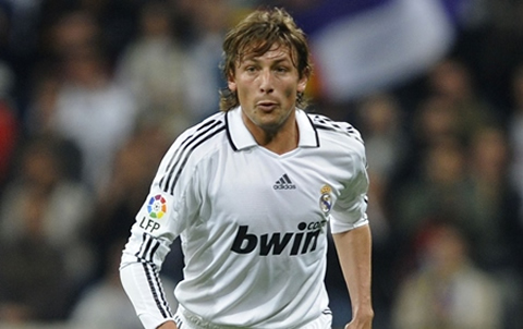 Gabriel Heinze in a match representing Real Madrid, in Spain