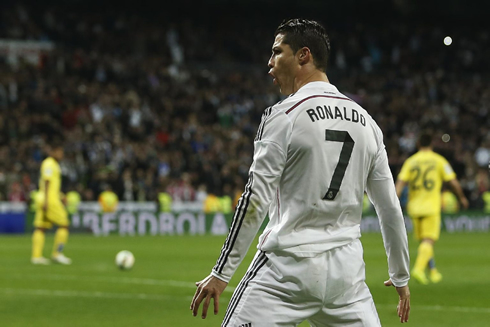 Cristiano Ronaldo trademark goal celebration in Real Madrid vs Villarreal, for La Liga 2014-2015
