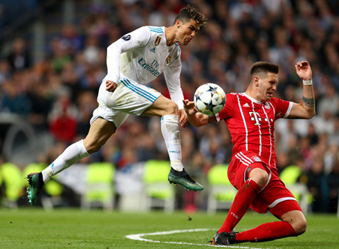Cristiano Ronaldo attempts to score in Real Madrid vs Bayern Munich in 2018