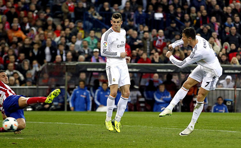 Cristiano Ronaldo goal in Atletico Madrid 2-2 Real Madrid, in La Liga 2014