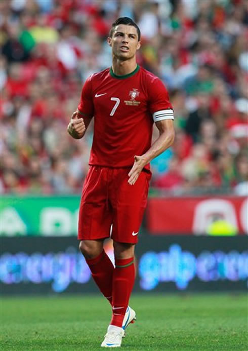 Cristiano Ronaldo upset in the Portuguese National Team, in 2012