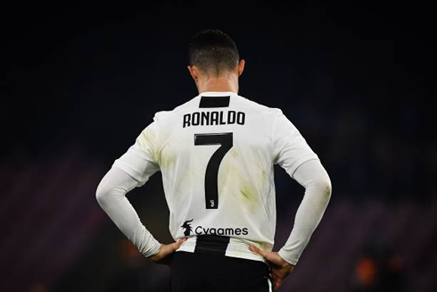 Cristiano Ronaldo back of the shirt, in a Juventus game for the Serie A