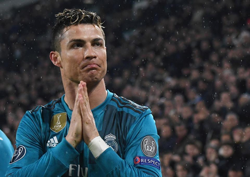 Cristiano Ronaldo thanking Juventus fans for the standing ovation