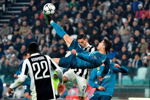 Cristiano Ronaldo best career goal, a bicycle kick against Juventus in 2018
