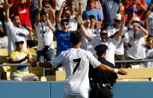 Cristiano Ronaldo new Real Madrid jersey font, in 2013-2014