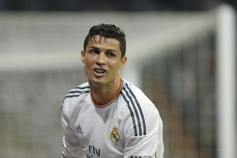 Cristiano Ronaldo new hairstyle during a Real Madrid game in May of 2014
